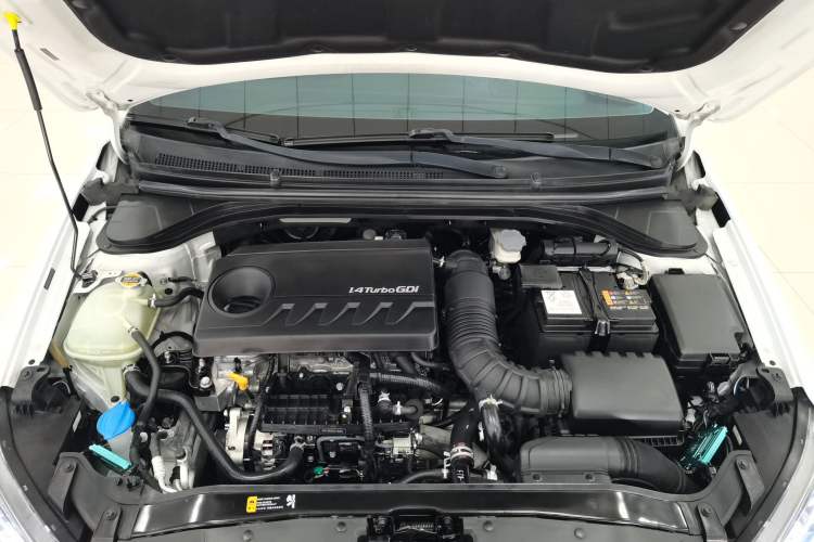 Used Hyundai Elantra 2019 1.4T Dual-Clutch Xuan Dong · Dynamic Model