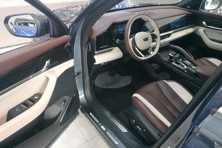 Used Geely Auto Monjaro L 2021 2.0TD DCT EVO Two-Wheel Drive Smart Luxury Version
