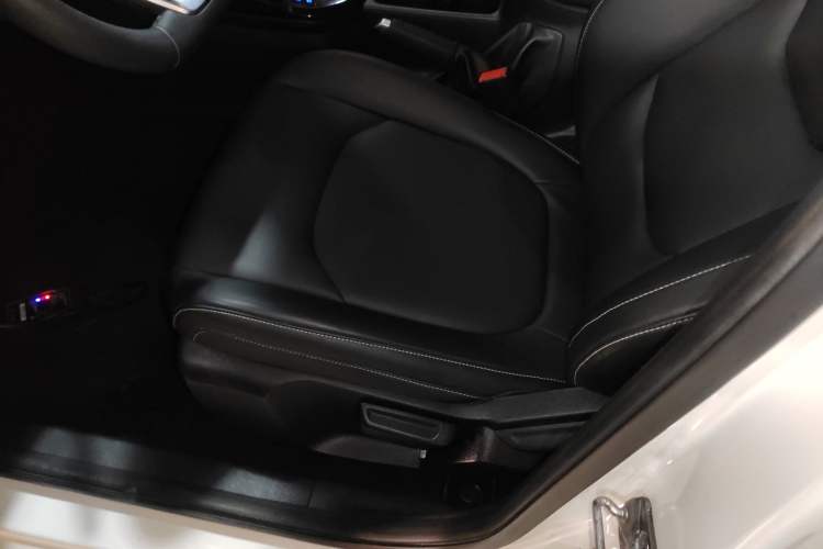 Used Ford Escort 2021 1.5L Automatic Diamond Edition
