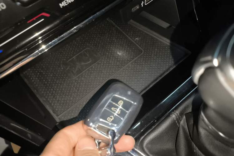 Used Volkswagen Passat 2020 Facelift 380TSI Prestige Edition China VI Standard
