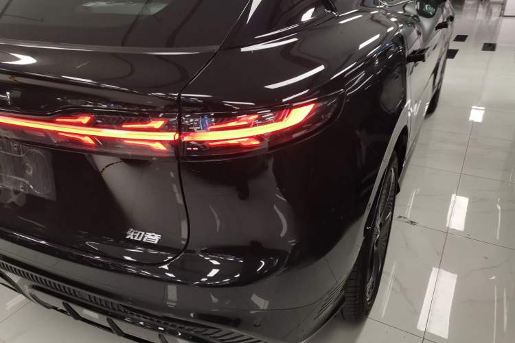 Used VOYAH COURAGE 2024 Long-Range Supercharge Edition