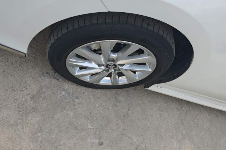 Used Toyota Camry 2021 2.0G Luxury Edition
