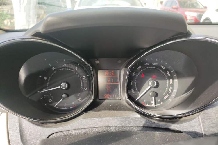 Used Chery Arrizo 7 2013 1.6L Manual Zhi Ling Edition