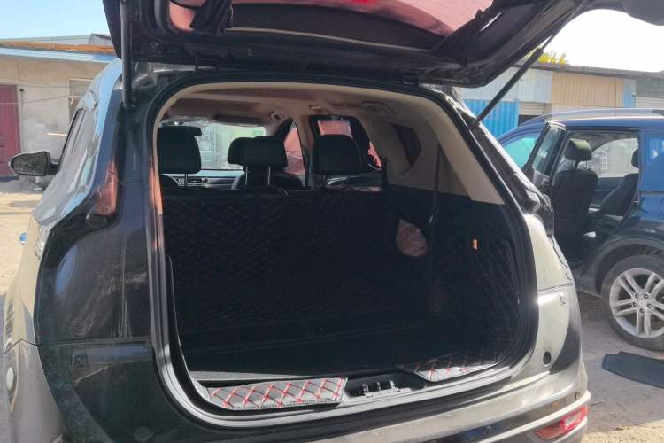 Used Dongfeng Fengon 580 2017 Revised Version 1.5T CVT Luxury Edition
