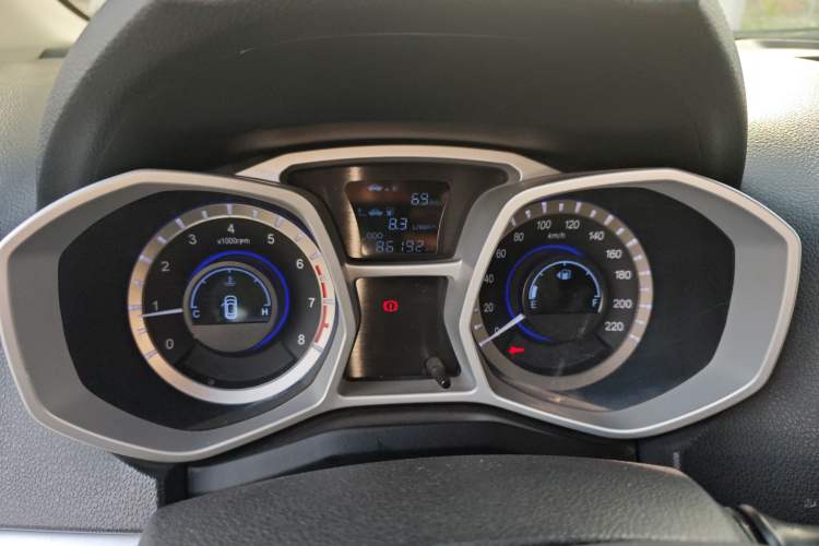 Used  Refine S3 2016 1.5L Manual Luxury Smart Version
