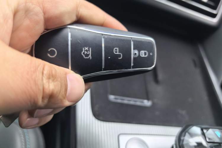 Used BYD Song L DM-i 2025 Intelligent Driving Version 160 km Beyond-Range Type