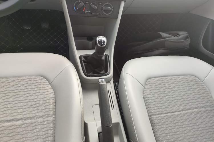 Used Skoda Rapid 2016 1.6L Manual Trend Edition
