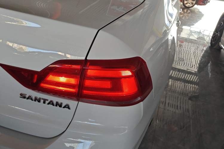 Used Volkswagen Santana 2021 1.5L Manual Fashion Edition
