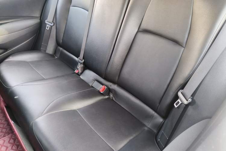 Used Toyota Levin 2019 185T CVT Entry-Level Version China VI Standard
