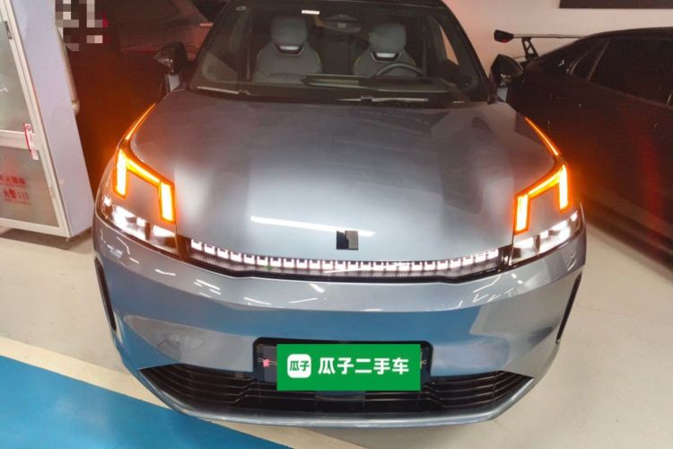 Used Lynk & Co 08 EM-P 2025 220 km All-Wheel-Drive Performance Halo