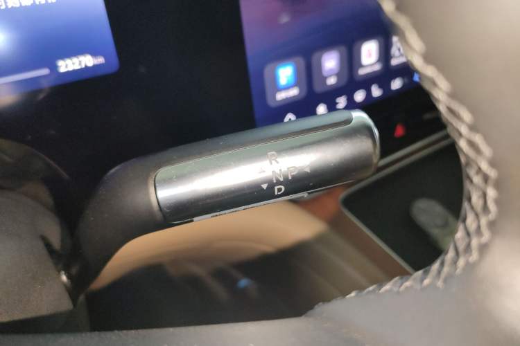 Used Hima AITO M9 2024 All-Electric Max Version 100 kWh 6-Seater
