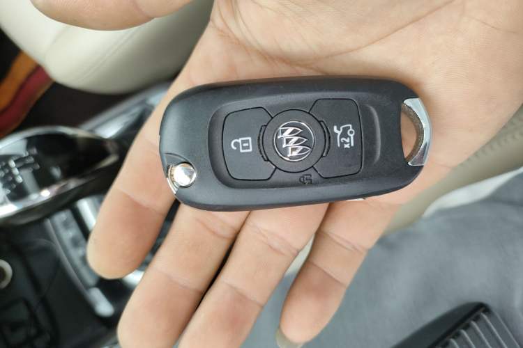 Used Buick Verano 2017 Sedan 15S Manual Entry-Level Model
