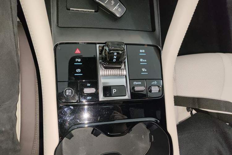 Used BYD Song PLUS New Energy 2025 DM-i 112KM Prestige Model