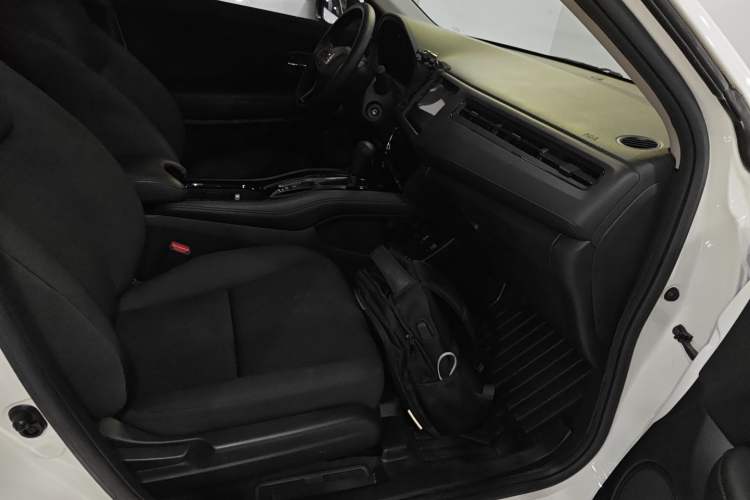 Used Honda Vezel 2020 220 TURBO CVT Elite Edition
