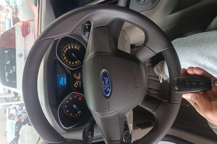 Used Ford Focus 2012 Sedan 1.6L Automatic Comfort Model