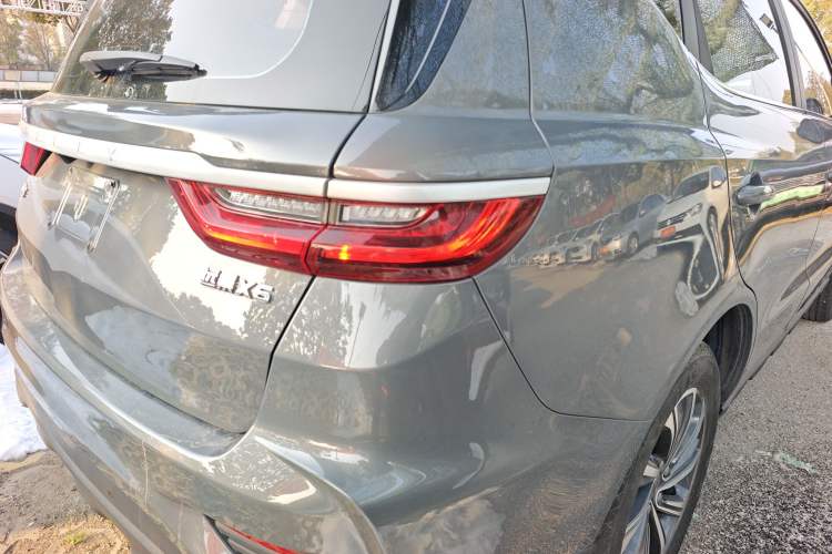 Used Geely Auto Vision X6 2020 1.4T CVT Luxury Edition
