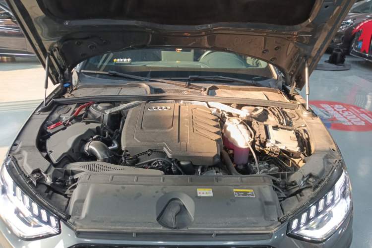 Used Audi A4L 2023 40 TFSI Luxury Dynamic Model
