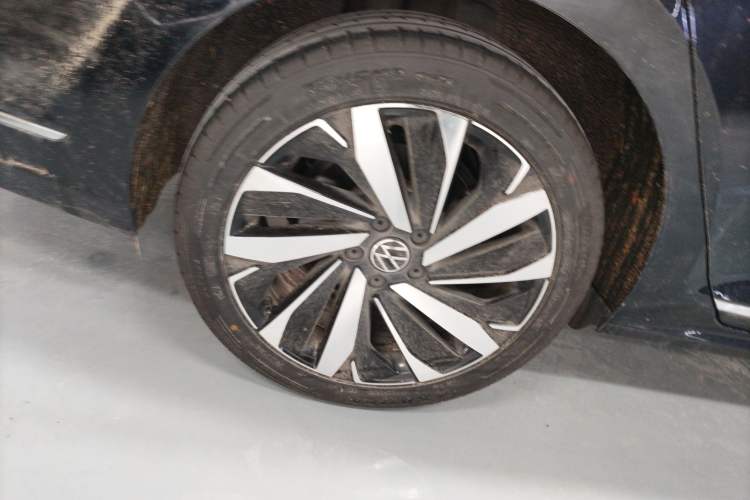 Used Volkswagen Passat 2024 380TSI Elite Edition