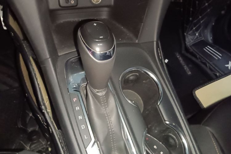 Used Chevrolet Equinox 2018 535T Automatic YuJie Edition