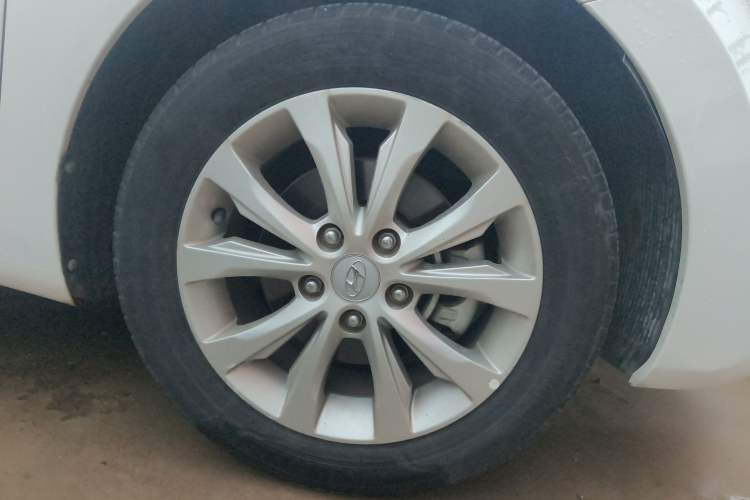 Used Hyundai Elantra 2016 1.6L Automatic Smart Version
