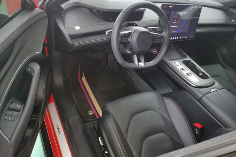 Used  SU7 2024 Rear-Drive Ultra-Long Range Advanced Pro-Level Intelligent Driving Version
