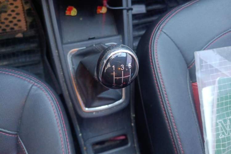 Used Haval H1 2016 Revised Version Blue Badge 1.5L Manual Standard Edition
