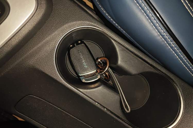 Used Hyundai Elantra 2018 1.6L Automatic 15th Anniversary Special Edition
