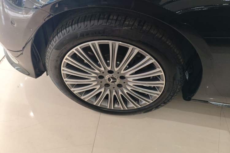 Used Mercedes-Benz E-Class 2023 E 300 L Luxury Model
