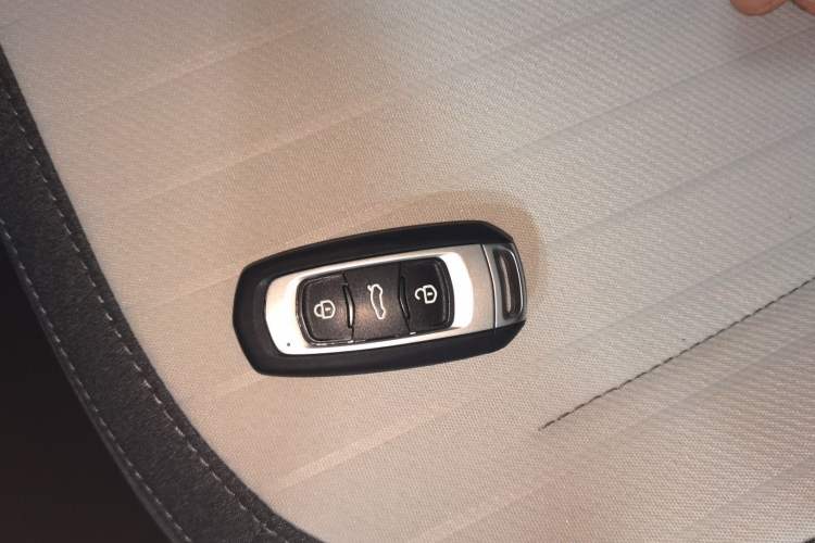 Used Geely Galaxy Panda 2025 210 km – Yuanqi Bear