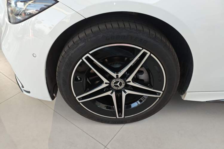 Used Mercedes-Benz C-Class 2023 C 260 L Bright Night Sports Edition
