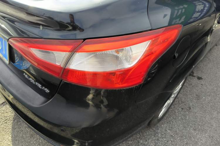 Used Ford Focus 2012 Sedan 1.6L Automatic Comfort Model