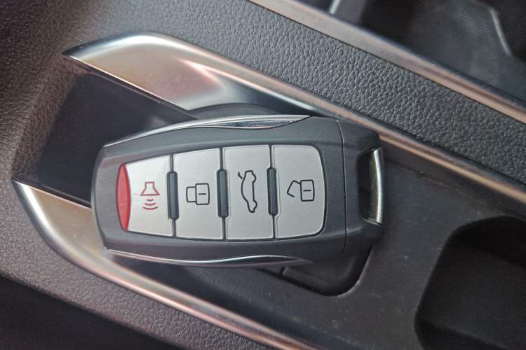 Used Haval M6 2021 PLUS 1.5T DCT Luxury Smart Connectivity Model