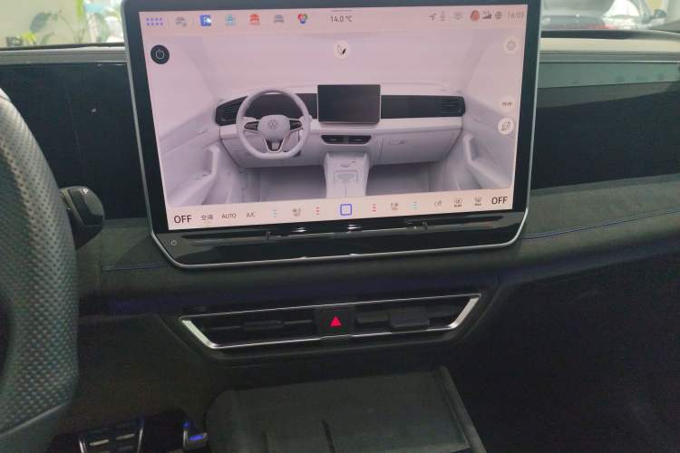 Used Volkswagen Tiguan L 2024 PRO 380TSI Four-Wheel Drive R-Line Prestige Edition
