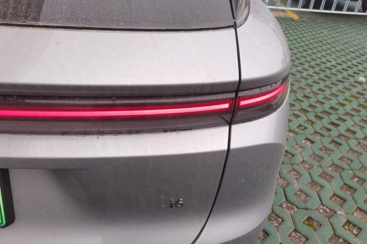 Used Li Auto Li Auto i6 2025 Model Two-Wheel-Drive Standard Type