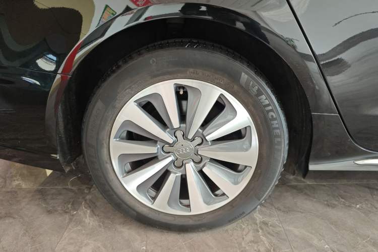 Used Audi A6L 2017 30 FSI Comfort Model
