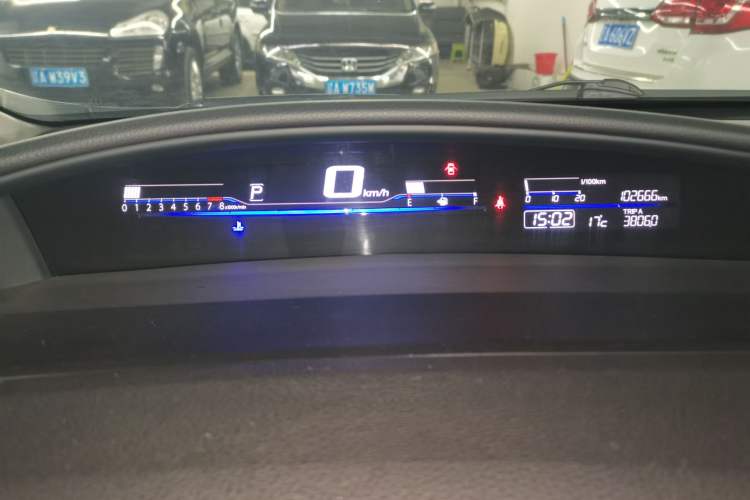 Used Honda Jade 2016 1.8L Automatic Comfort Elite Version 5 Seats
