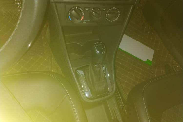 Used Skoda Rapid Spaceback 2018 1.6L Automatic Comfort Edition