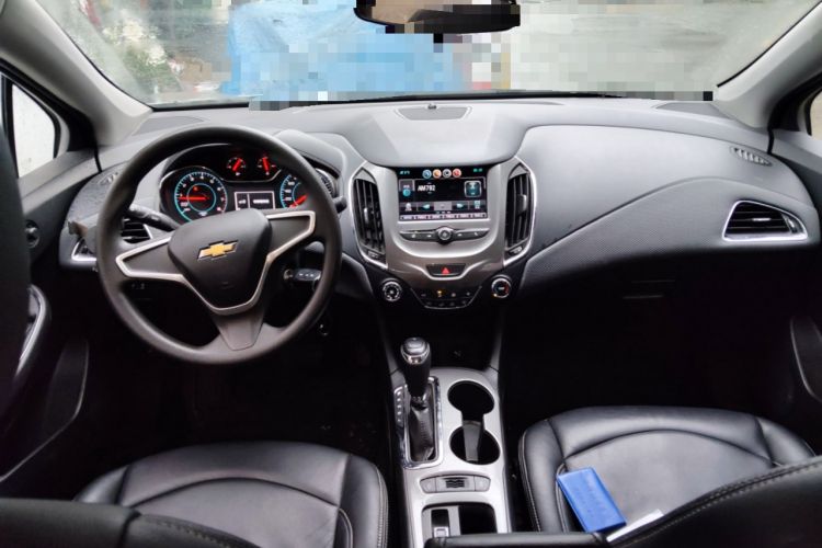 Used Chevrolet Cruze 2017 1.5L Automatic Pioneer Sunroof Edition