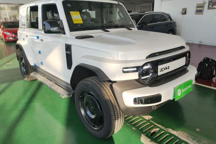 Used  V23 2025 401 Two-Wheel Drive Advanced Edition
