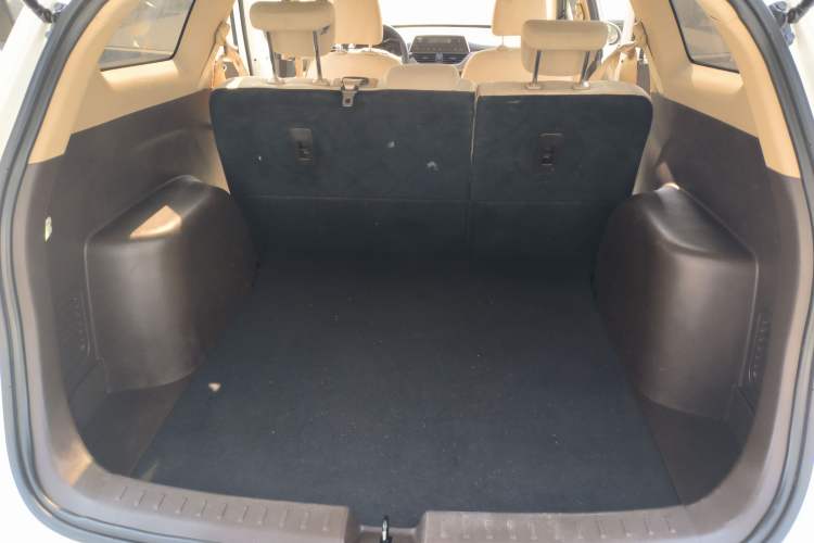 Used Baojun 310W 2017 1.5L Manual Comfort Model China V Standard