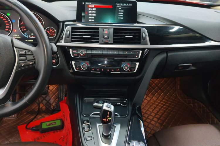 Used BMW 3 Series 2019 320Li Fashion Model
