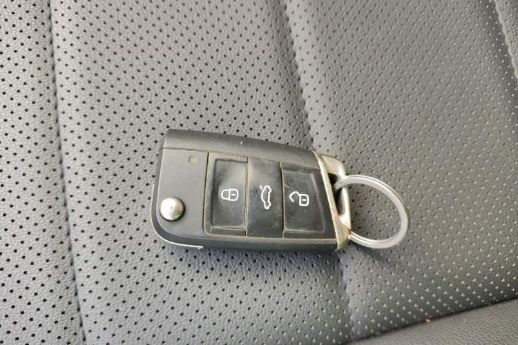 Used Volkswagen Lavida 2021 1.5L Automatic Comfort Edition
