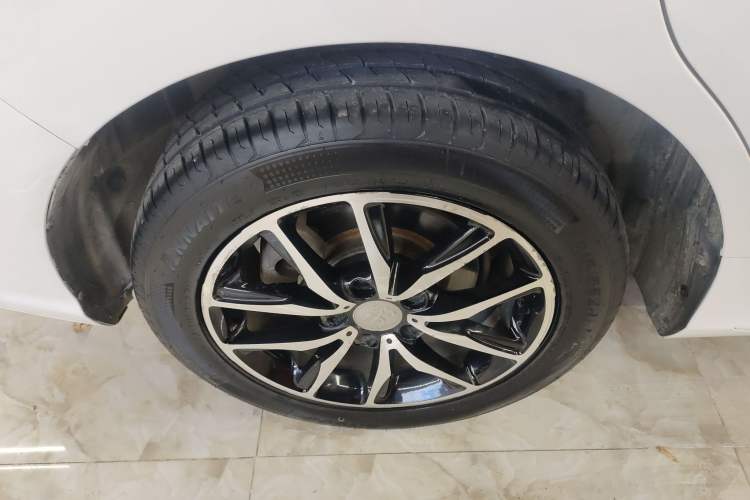 Used BYD Song MAX 2017 1.5T Automatic Smart Connect Elite 7-Seater
