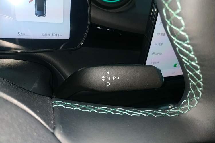 Used BYD Dolphin 2025 Smart Drive Version 420 km Freedom Edition