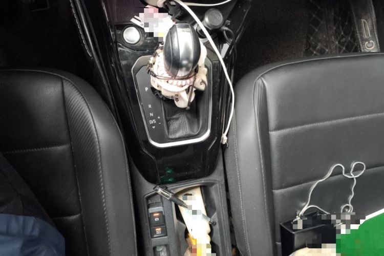 Used Volkswagen T-ROC 2018 280TSI DSG Two-Wheel-Drive Comfort Version China V Standard
