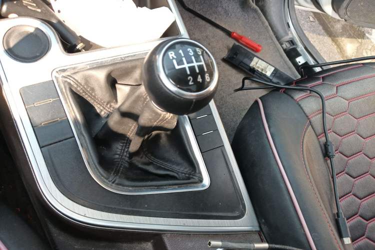 Used FORTHING Joyear X6 2017 Jingxiang Series 1.5T Manual Luxury Model
