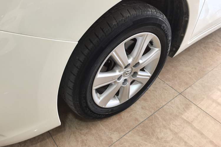 Used Toyota Verso 2014 Starlight 180E CVT Elite Edition
