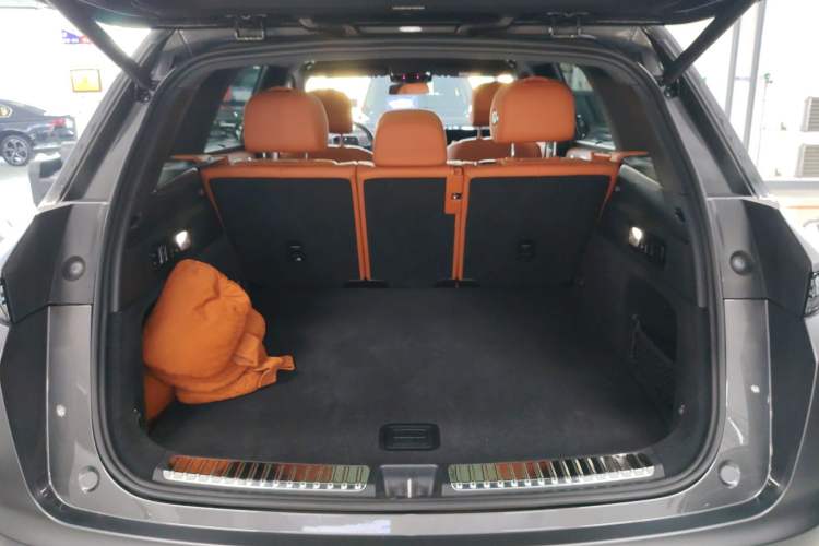 Used Li Auto L7 2023 Max model
