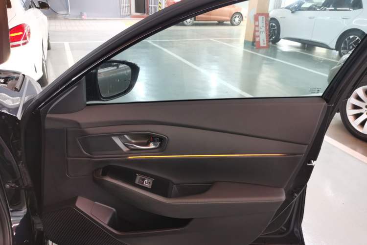 Used Honda Accord New Energy 2023 2.0L ePHEV Prestige Edition
