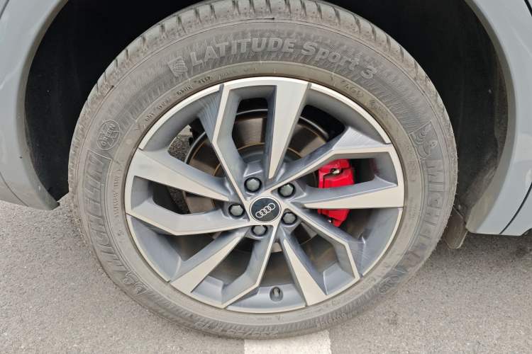 Used Audi Q5L 2025 40 TFSI Luxury Dynamic Edition